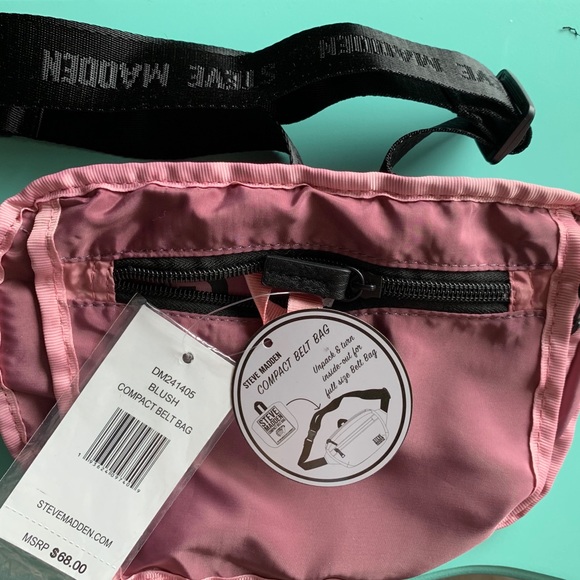 Steve Madden Compact Belt Bag - Picture 4 of 4